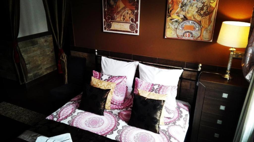 Art Apartments พอซนาน ภายนอก รูปภาพ